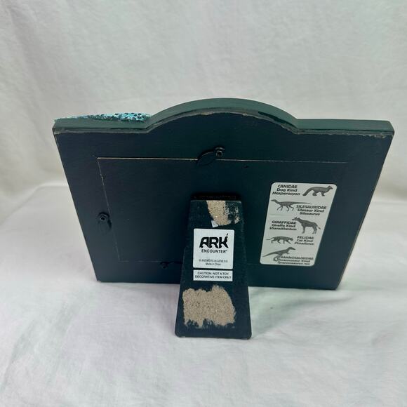 Ark Encounter Animal Kinds on the Ark 3D Frame Fits 4" x 6" Picture Souvenir - Picture 3 of 8